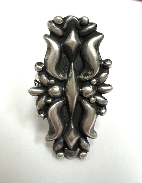 All silver ring