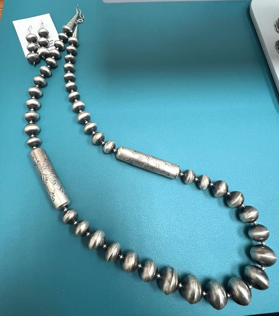 Handmade Navajo pearls set
